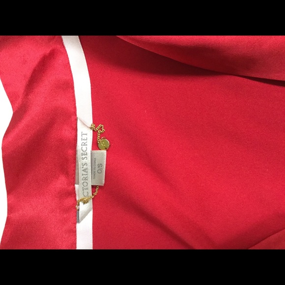 Victoria Secret Robe - Picture 3 of 3